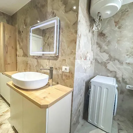 1326 Modern Daire *