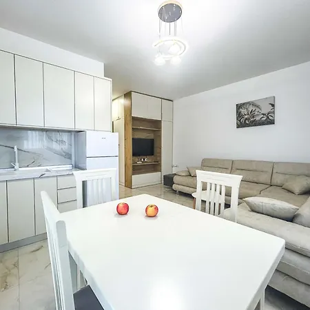1326 Modern Daire *