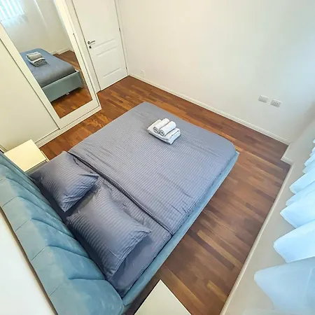 1326 Modern *